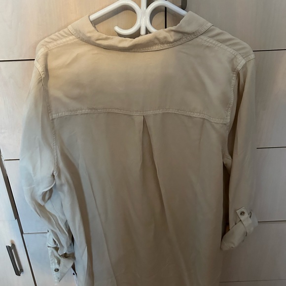 Women’s button up blouse - Picture 2 of 2